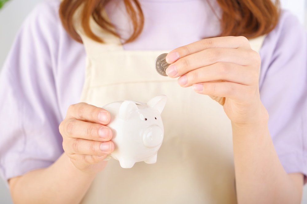 30-years-old-Female-Savings_04.jpeg